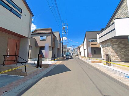 前面道路含む現地写真