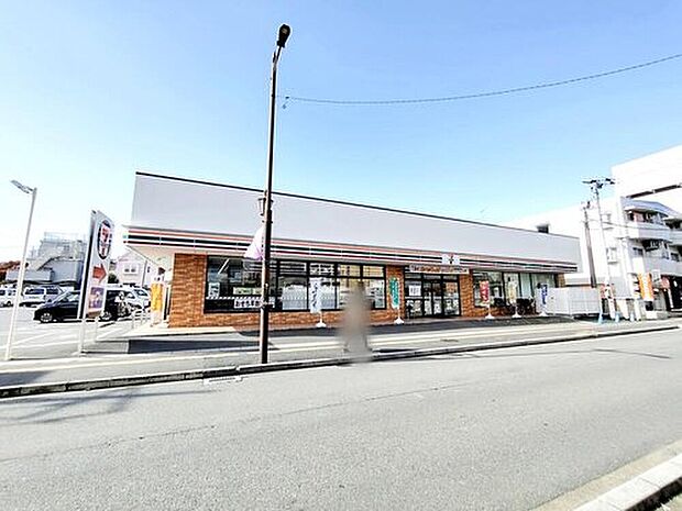 セブンイレブン富士見鶴馬西店(約180m)