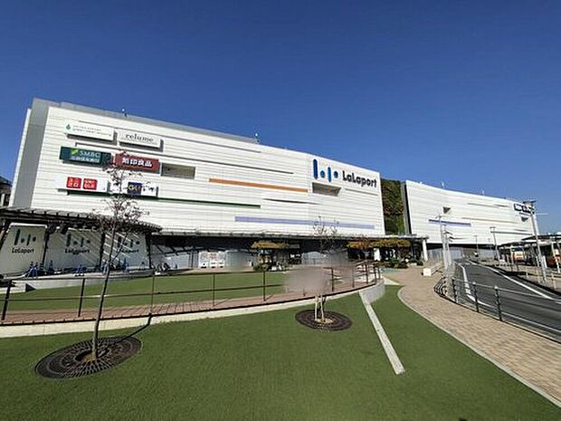 ららぽーと富士見（約1,600m）