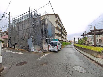 前面道路含む現地写真