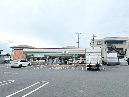 セブンイレブン朝霞浜崎4丁目店 1170m (徒歩15分)