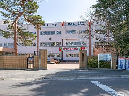 新座市立新座中学校 1700ｍ(徒歩22分)
