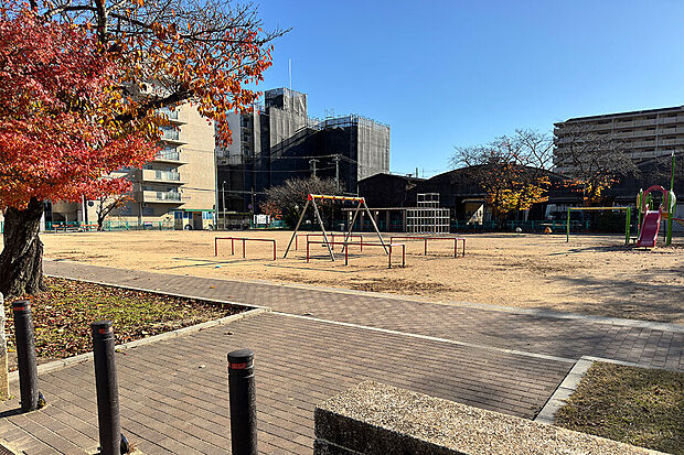 日ノ出公園(約80m)