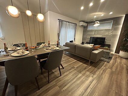 リビングダイニング