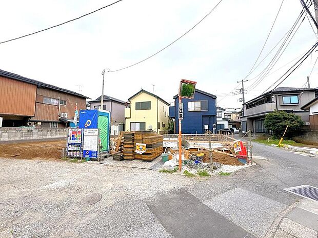 一戸建ての大きなメリットは、「自分の土地」を自由に使えること。好きなペットが飼えるほか、ガーデニングやDIY、車やバイクの手入れなど様々な趣味を楽しめます♪