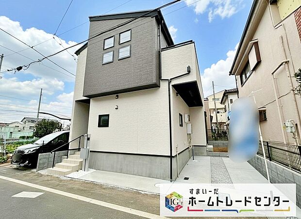 【前面道路含む現地写真】住宅性能表示を全棟取得！お客様のすまいと安全を守る大切な住宅だからこそ、実際の建物の作りと安心感をぜひ現地にてご体感ください！ご見学予約受付です！