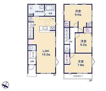 洗面室、全居室に収納完備☆まとめ買いしてもこの収納量なら心配いらずの、パントリーと床下収納。19.3帖の広いリビングは家族のだんらんはもちろん、お子様のリビング学習にもぴったりです♪ 
