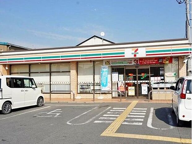 セブンイレブン川口戸塚東4丁目店(約280m)