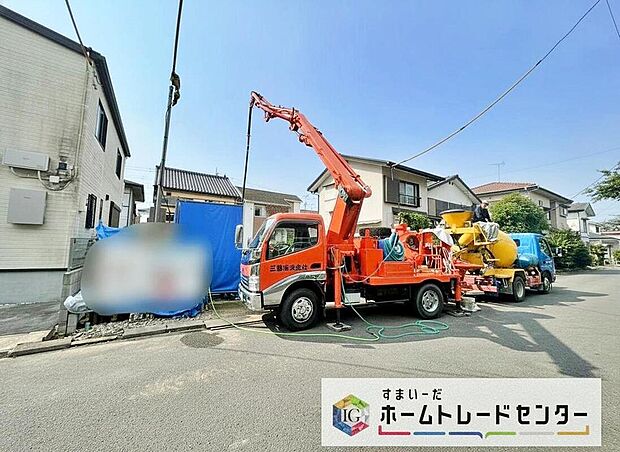 【現地外観写真】閑静な住宅街は落ち着いた新生活を送るのにぴったりです♪ これだけではない魅力が、現地できっと見つかる！お問合せをお待ちしております。お問い合わせ・資料のご請求などもお気軽にどうぞ。