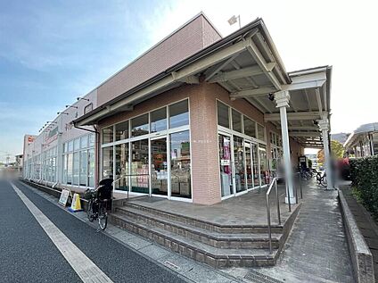 フードガーデン戸塚安行駅店 170m(徒歩3分)