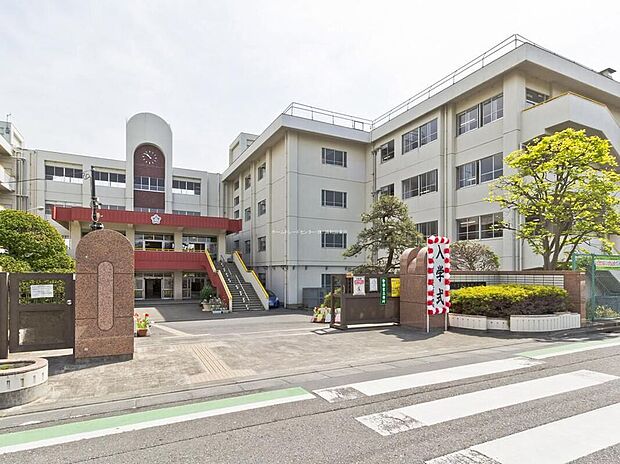 さいたま市立大牧小学校(約1,000m)