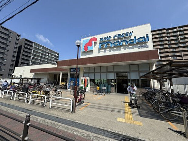 万代 旭高殿店（約720m）