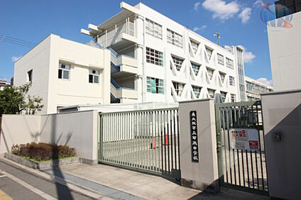 東大阪市立布施中学校 240m(徒歩3分)