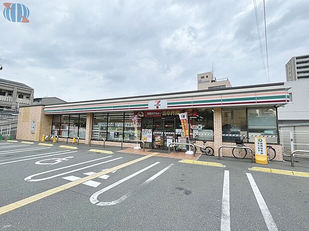セブンイレブン 大阪緑1丁目店(約320m)