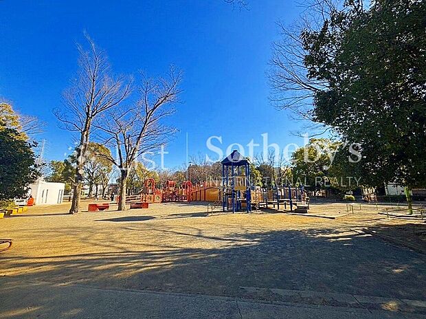 橘公園(約550m)