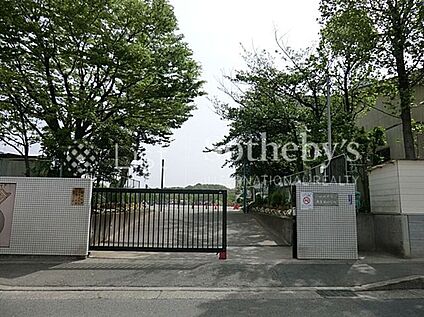 川崎市立南生田小学校 1400m