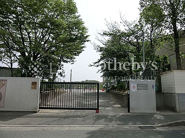 川崎市立南生田小学校（約1,400m）