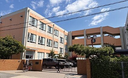 名古屋市立豊岡小学校 420ｍ(徒歩6分)