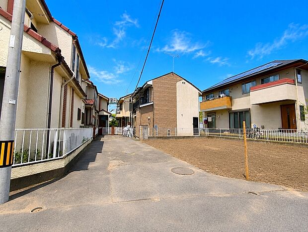 前面道路含む現地写真