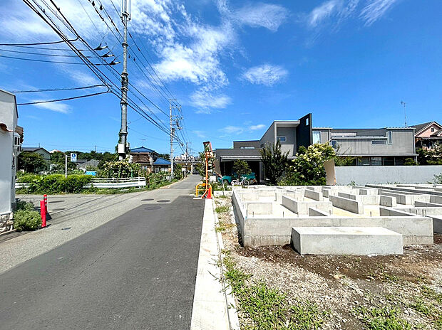 前面道路含む現地写真