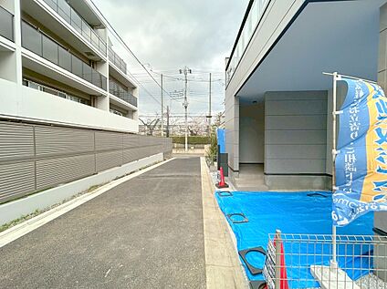 前面道路含む現地写真