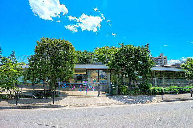 ふじ幼稚園（約297m）