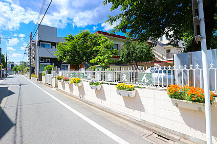 子供の国若草幼稚園 292ｍ