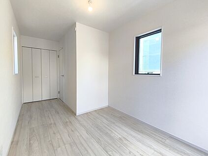 【複層ガラス(Low-eガラス）】