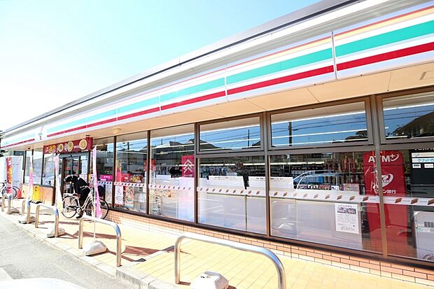 セブンイレブン立川砂川三番店(約175m)