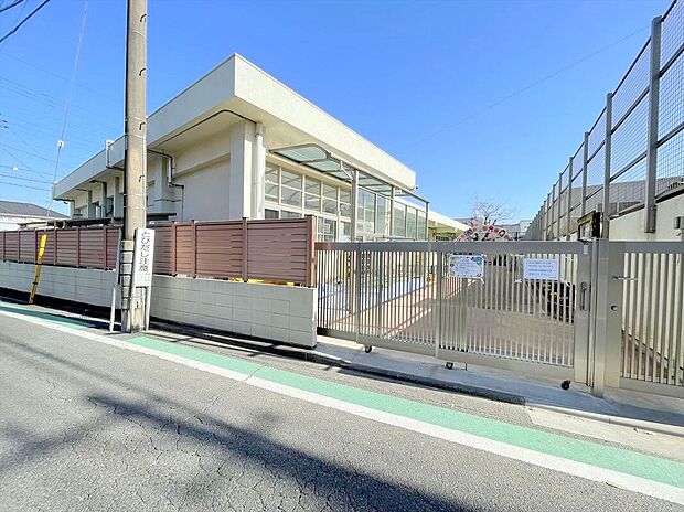 静教保育園(約520m)