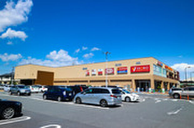 サンドラッグ 西武立川店
