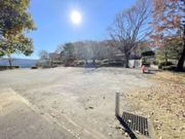 宇津木台中公園（約1,640m）