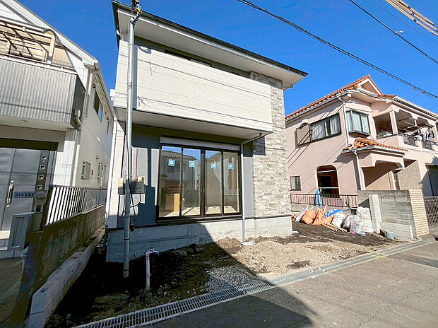 【現地写真】風通しや採光にも気を配った設計のお家は、快適な住環境をお約束します。