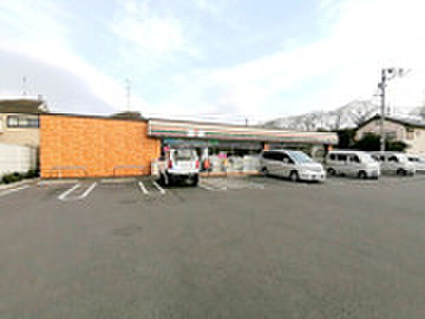セブンイレブン小平上水新町一丁目店（約593m）