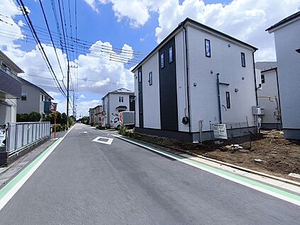 前面道路含む現地写真