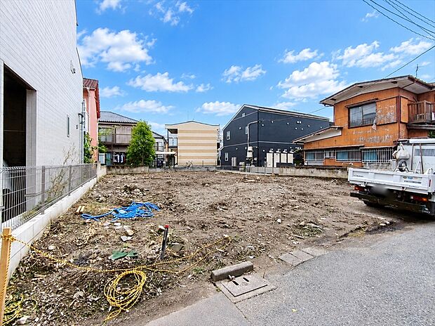【現地写真】開放感のある街並み。「ゆったりとした環境で子育てがしたい」ママ・パパにぜひ現地をみてもらいたい物件です!