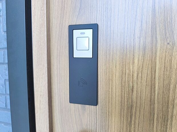 【【カードキー】】 施錠も開錠もラクラク。それでいて防犯上もレベルアップ!