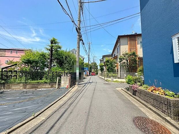 前面道路
