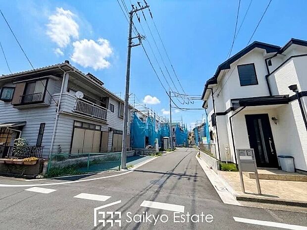 前面道路
