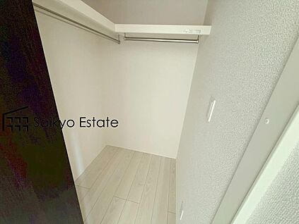 ウォークインクローゼット（14号棟）