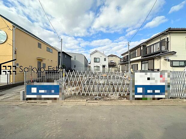 【 現地外観】小学校まで徒歩約6分、中学校まで徒歩約5分でお子様が無理なく通える距離です。幼稚園や保育園も近くに多数あり、子育てファミリーには嬉しい環境です！