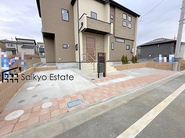 【駐車場】駐車スペースは2台可能です！来客時などに便利な他、セカンドカーをお持ちの方、購入をご検討の方は必見です！