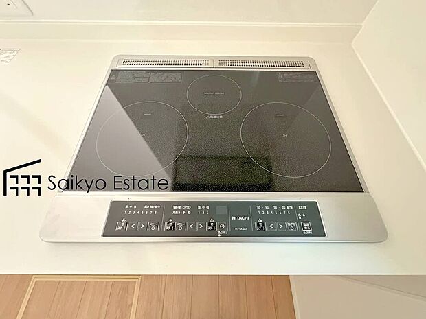 【IHクッキングヒーター】「IHクッキングヒーター」は火を使わないので小さなお子様のお手伝いも安心です。火力が強く、お手入れが簡単なのも嬉しいですね♪
