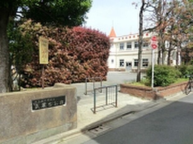 中野区立武蔵台公園