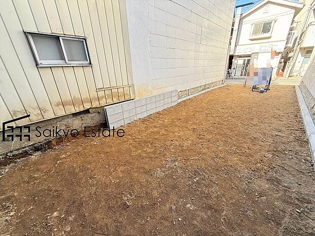 【現地写真】ガスを効率よく使えるハイクオリティ熱源器「エコジョーズ」標準装備！バルコニー2箇所付き！