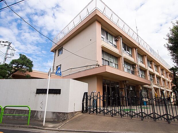 練馬区立南が丘小学校