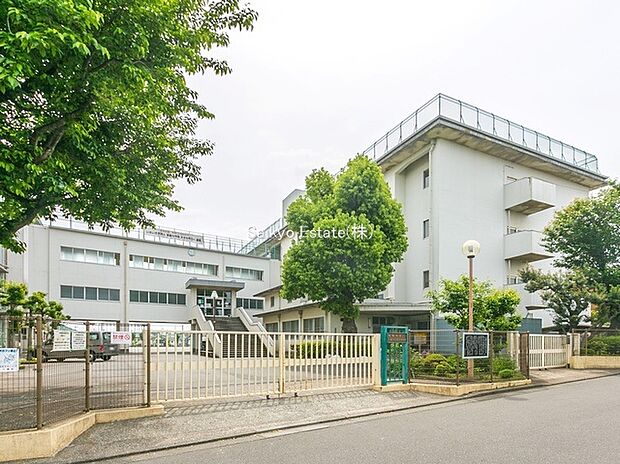 三鷹市立第五中学校