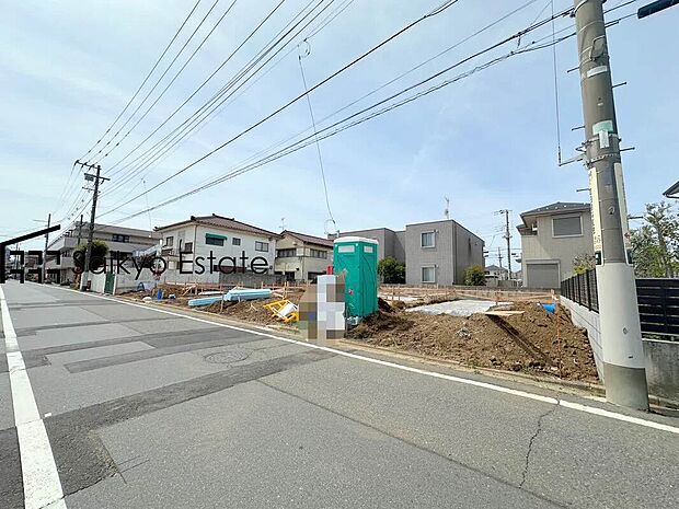 【現地写真】ZEH水準の省エネ住宅！16帖以上の広々LDKに居室が3部屋！WICやリビング収納など豊富な収納スペース！