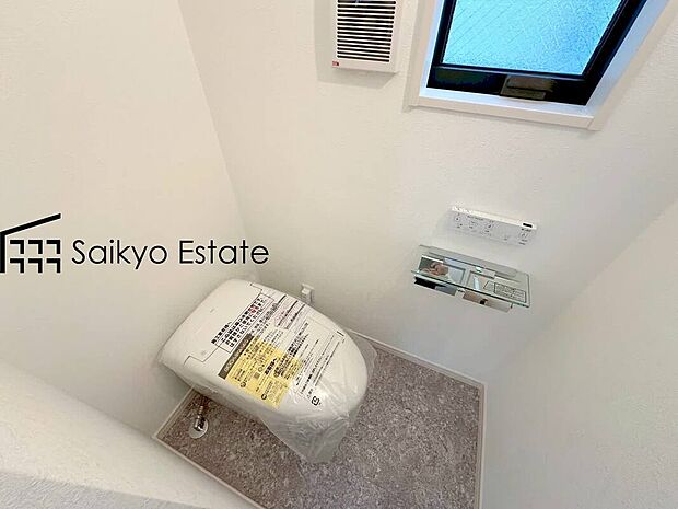 【ウォシュレット付トイレ】快適な温水洗浄便座付。いつも使うトイレだからこそ、こだわりたいポイントですね。