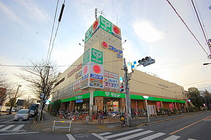 サミットストア三鷹市役所前店 451ｍ(徒歩約6分)